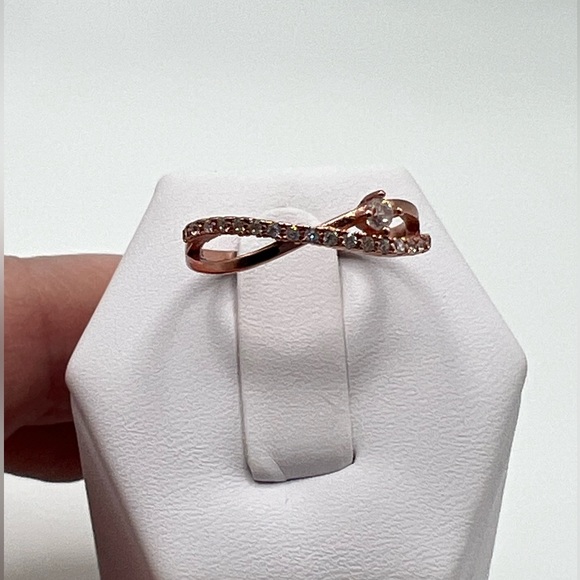 Sale $12 Firm! Rose Gold Plated over Sterling Cz Ring - Picture 16 of 17